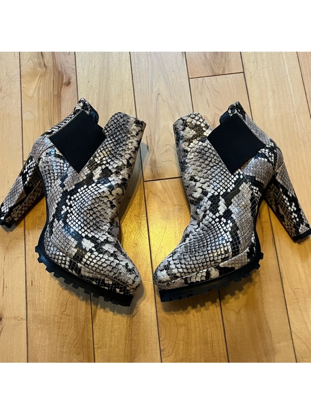Allsaints Sarris Leather Snakeskin Ankle Heeled Boots size 37 - Picture 2 of 9